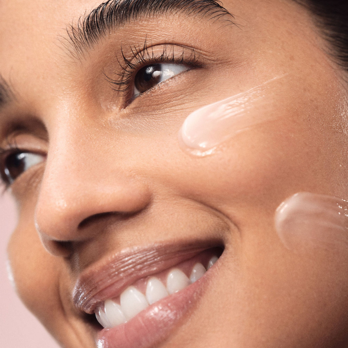 cloud-dew-gel-cream-moisturizer-h9 2026-Cloud-Dew-2.jpg