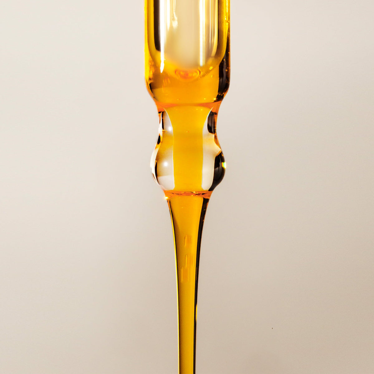heavenly-sixteen-all-in-one-face-oil-b3 H16-Close-Ups.jpg